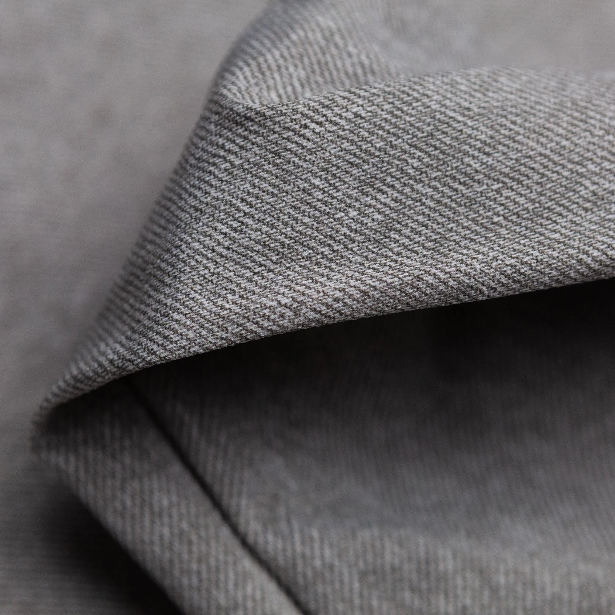 Active Shirt in Brown Chambray