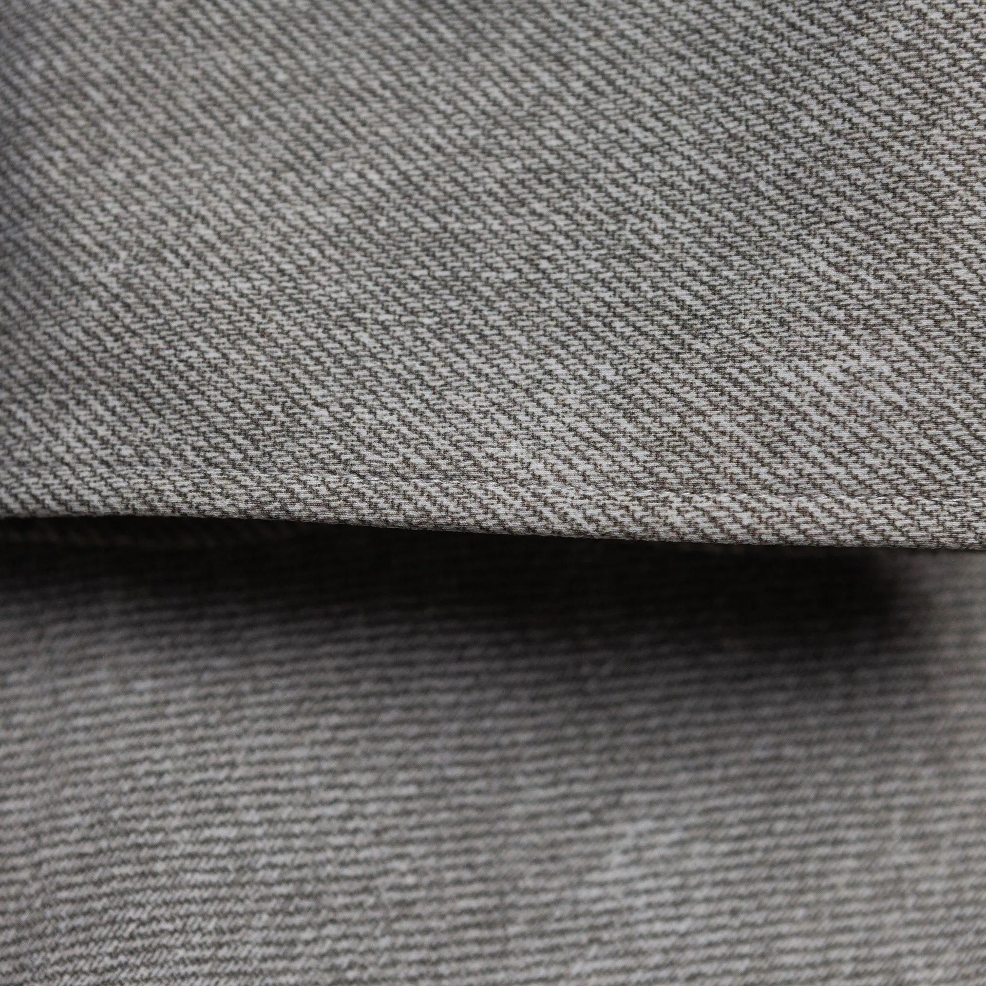 Active Shirt in Brown Chambray