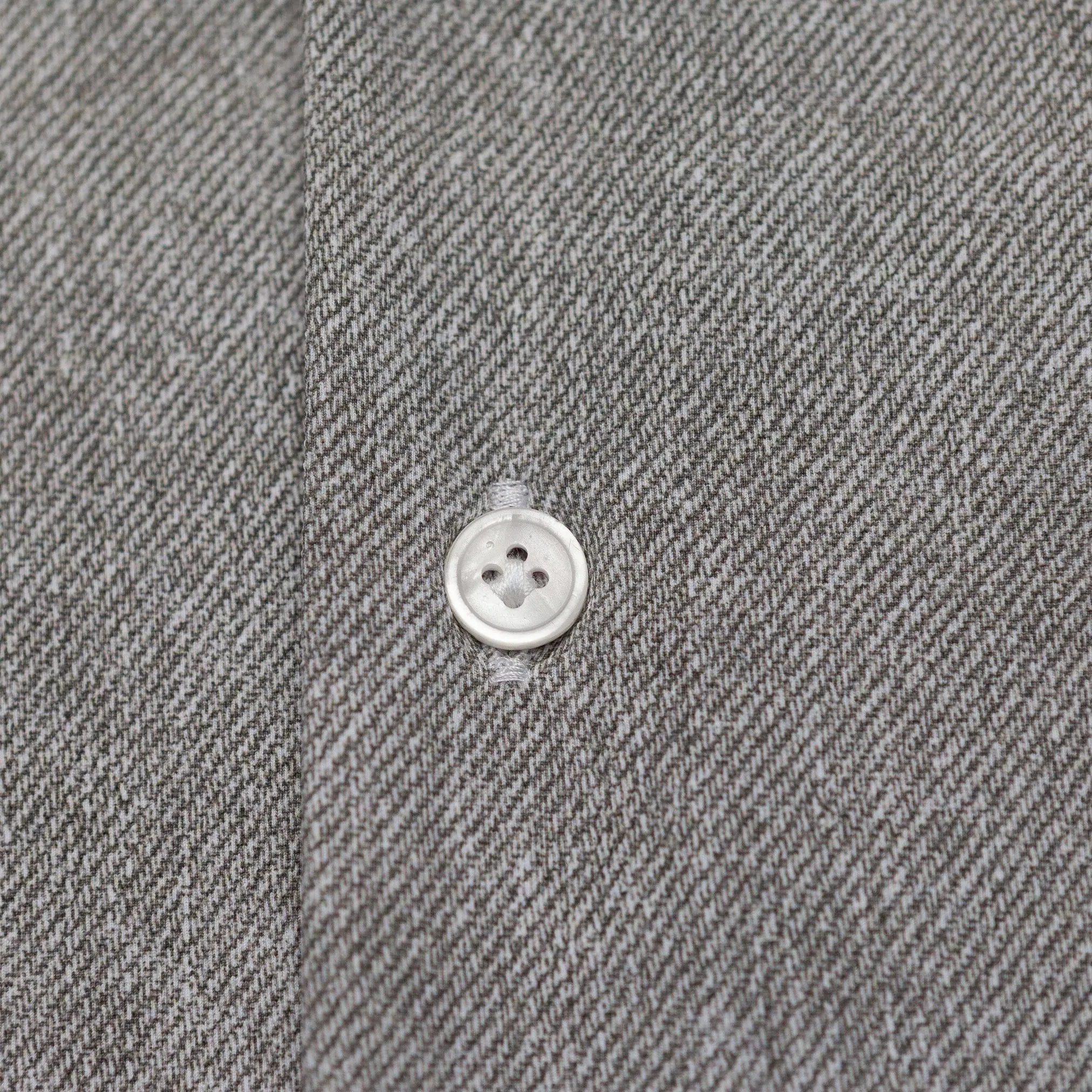 Active Shirt in Brown Chambray