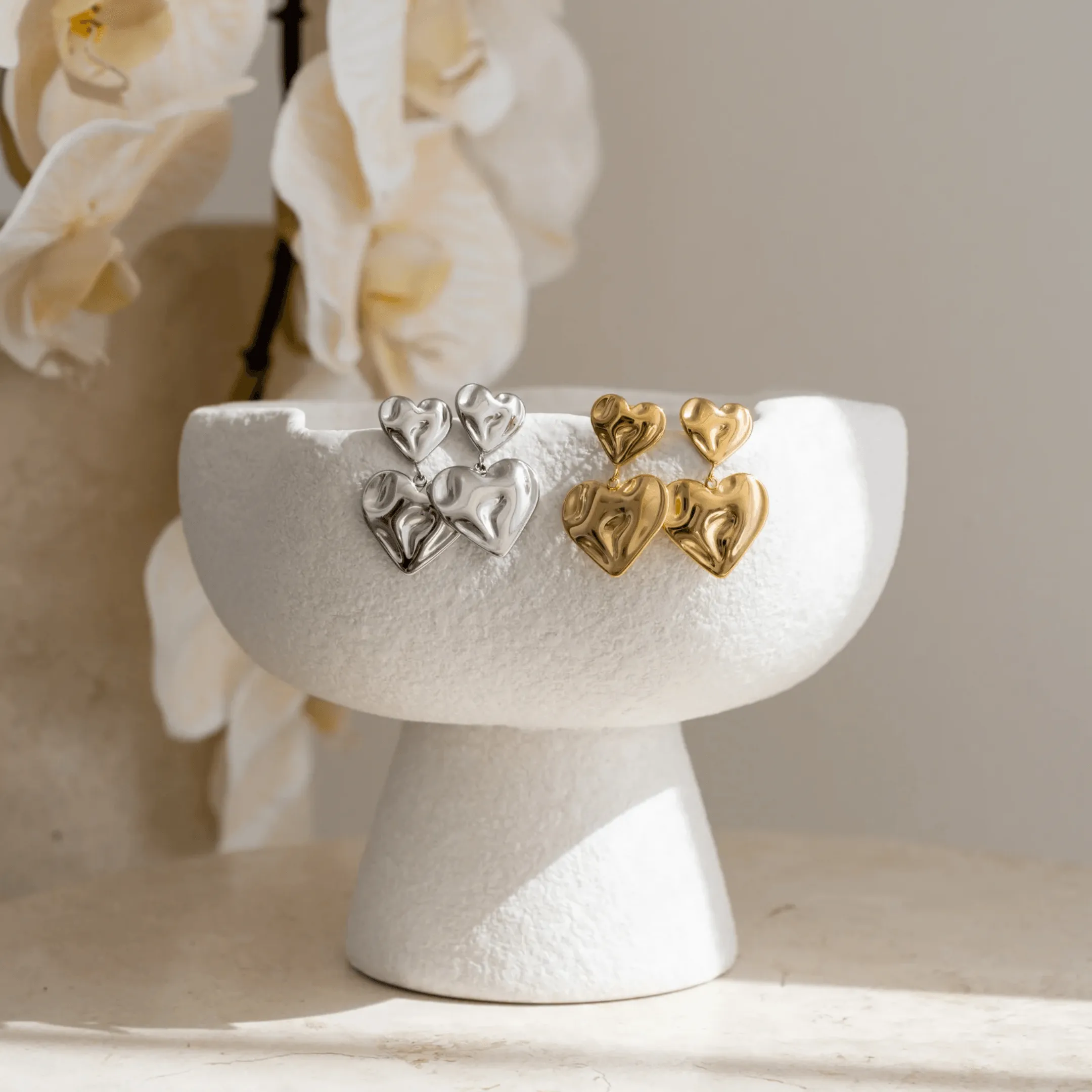 Asmara Heart Earrings - Gold