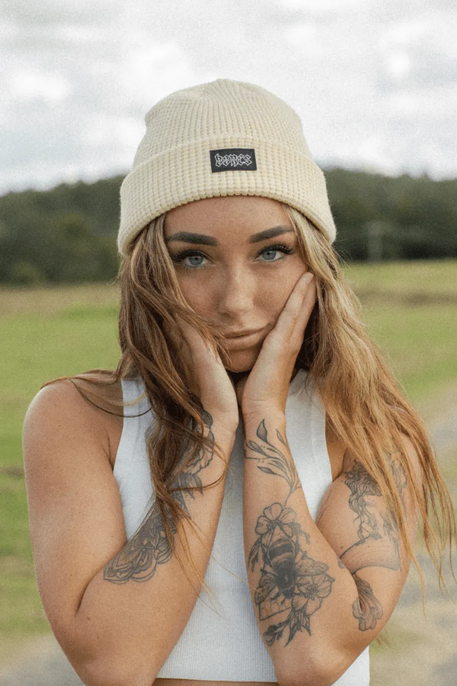 BILLY BONES CLUB WAFFLE KNIT BEANIE - CREAM
