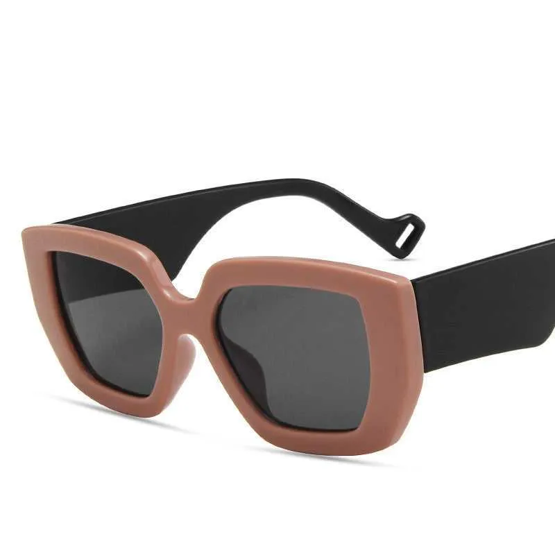 ChicRetro Frame Sunglasses