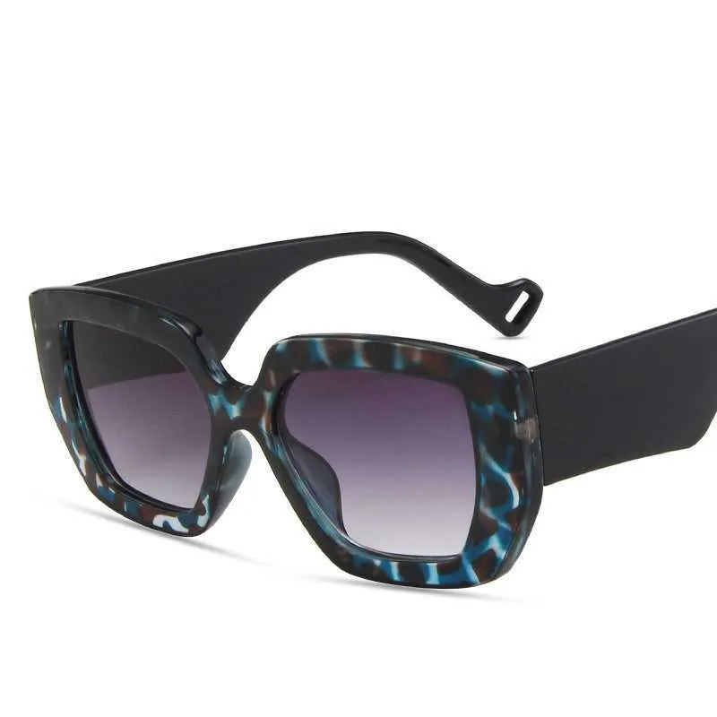 ChicRetro Frame Sunglasses