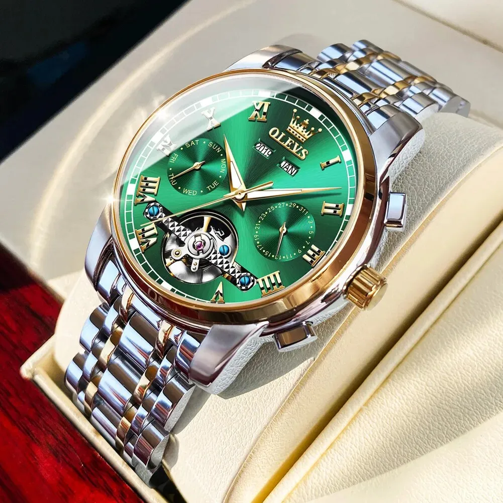 CRONOS Chronograph Watch