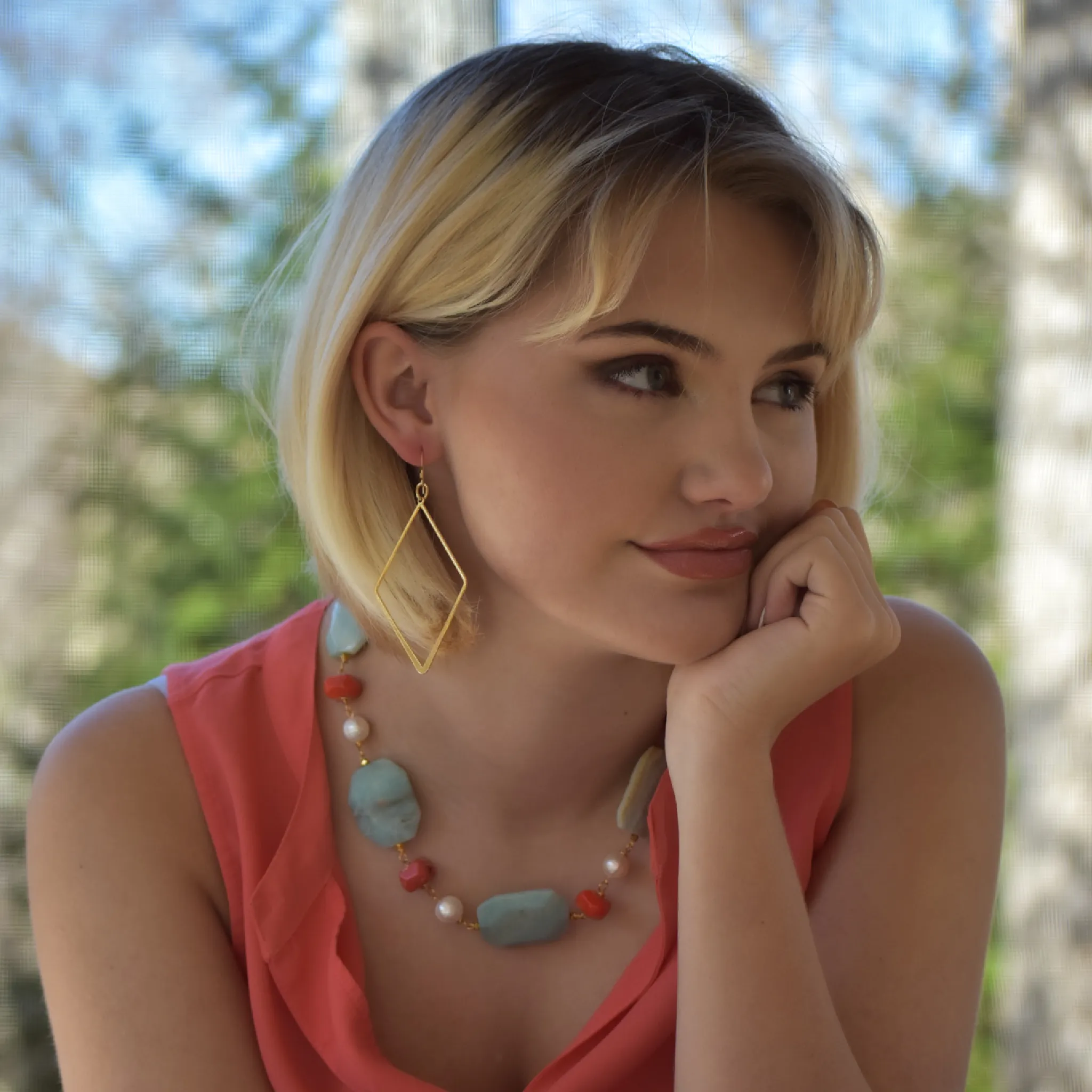 Gems & Pearls Necklace