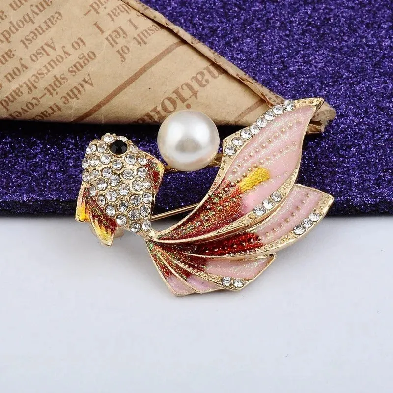 Glamorous Rhinestone Fish Design Brooch Pin with Pearl Accent