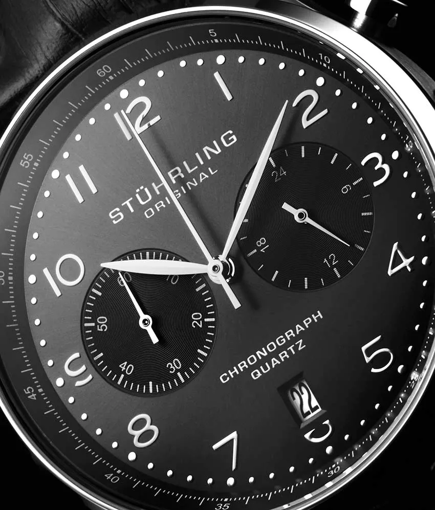 GR1-Q 896 Quartz 42mm Chronograph