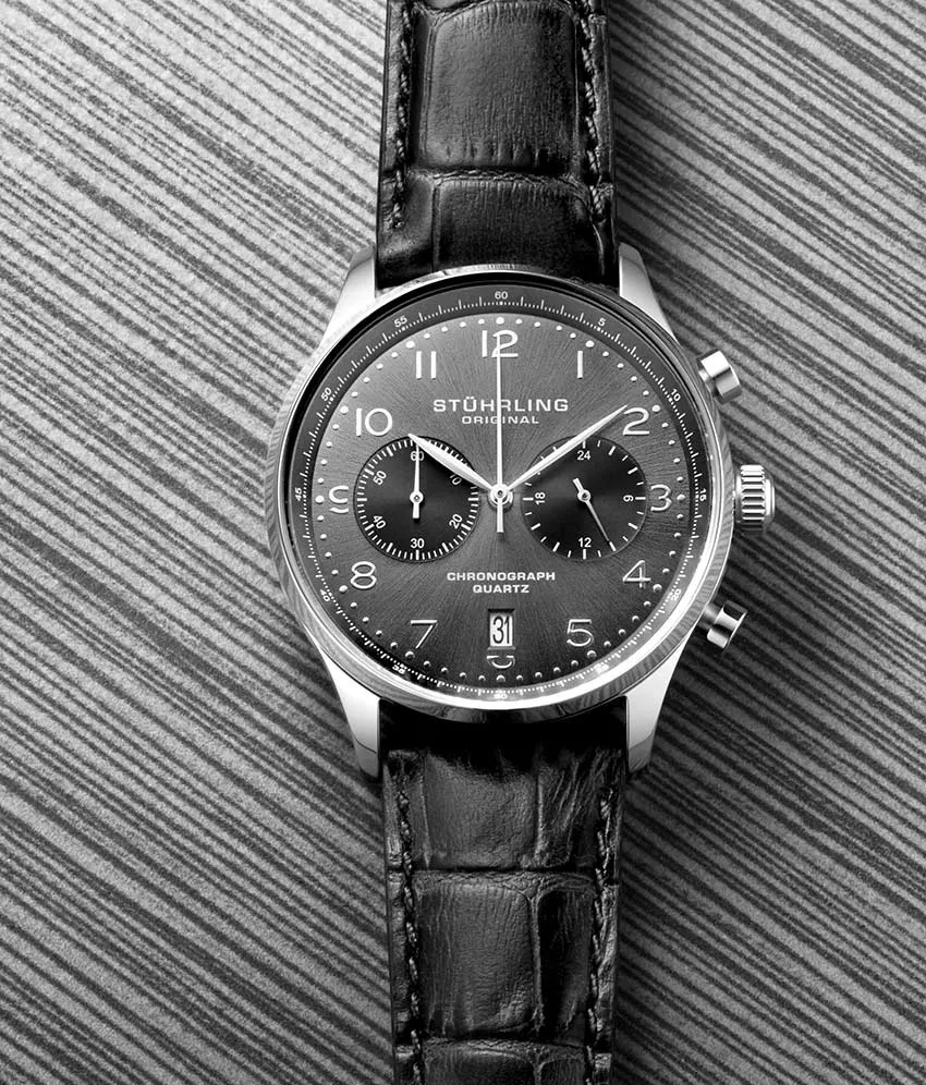 GR1-Q 896 Quartz 42mm Chronograph