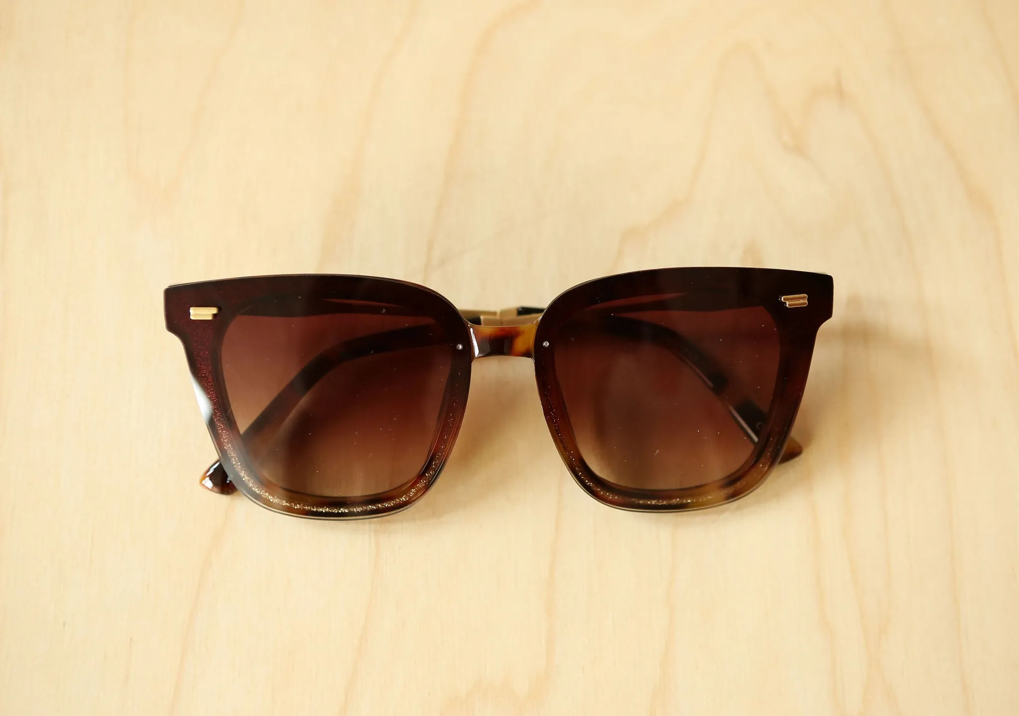 JACKI Sunglasses