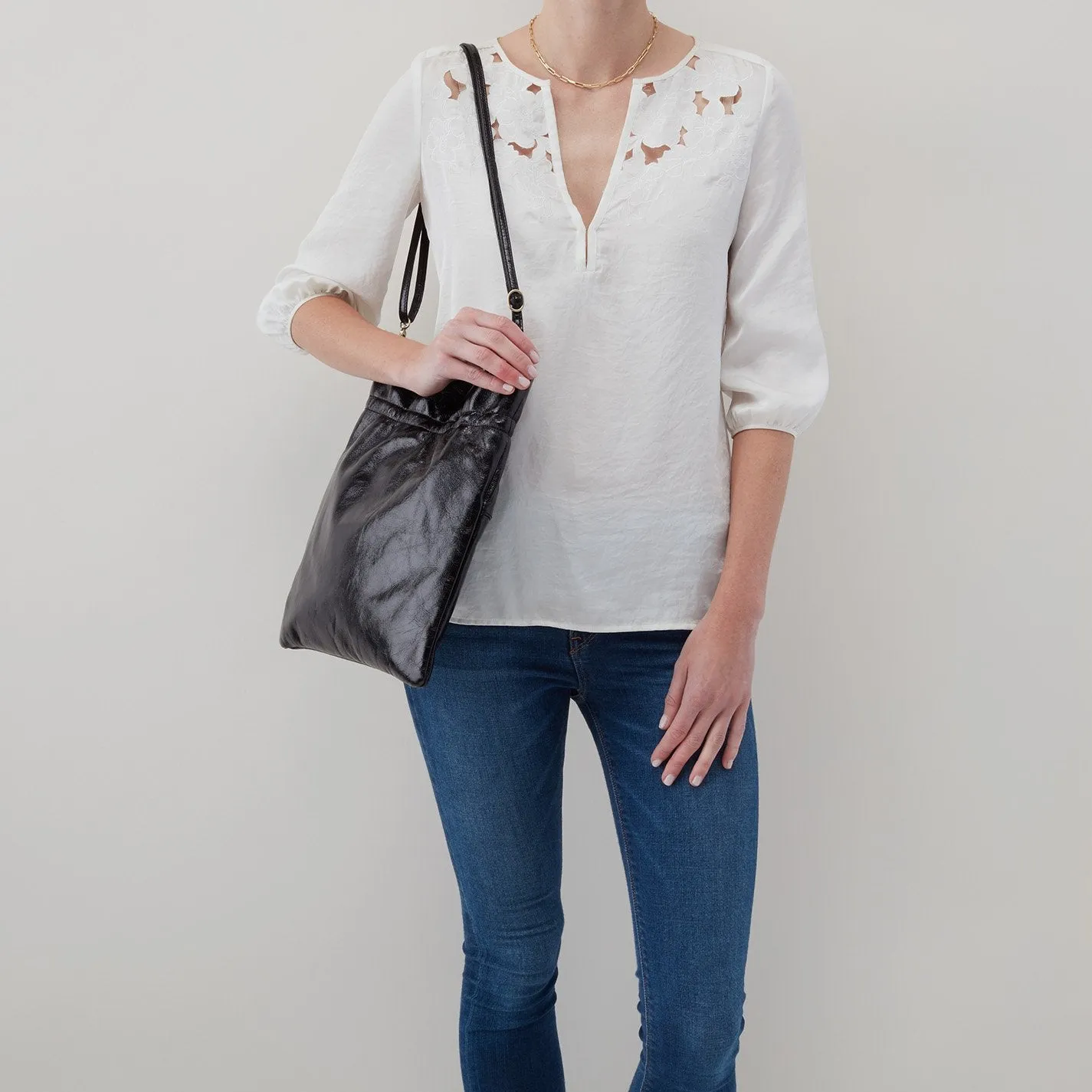 Prose Crossbody (Black)