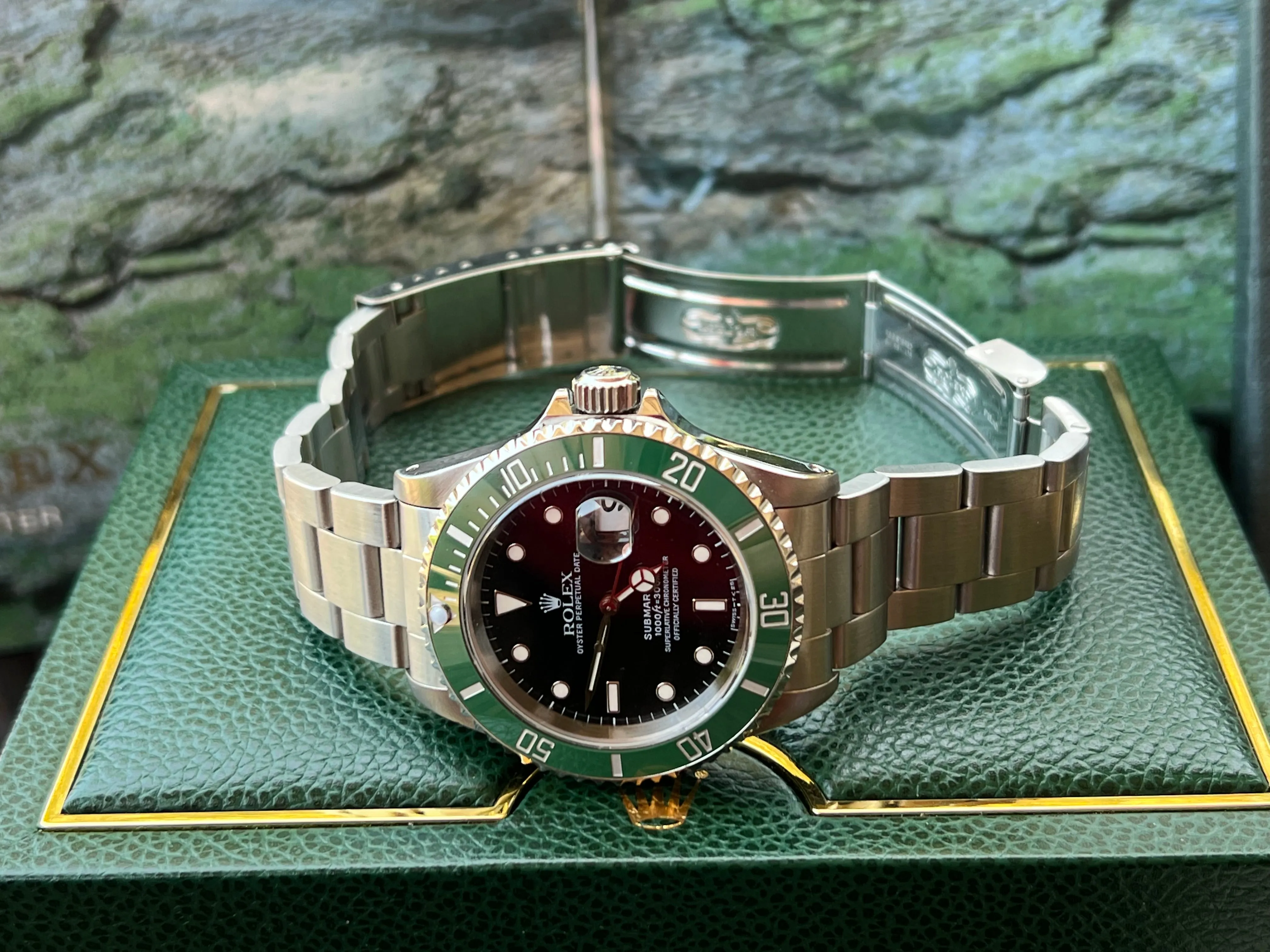 Rolex Submariner 16610 40mm Stainless Steel Men’s Watch Factory Clone Green Ceramic Bezel Insert seen on Kermit 126610LV Mint
