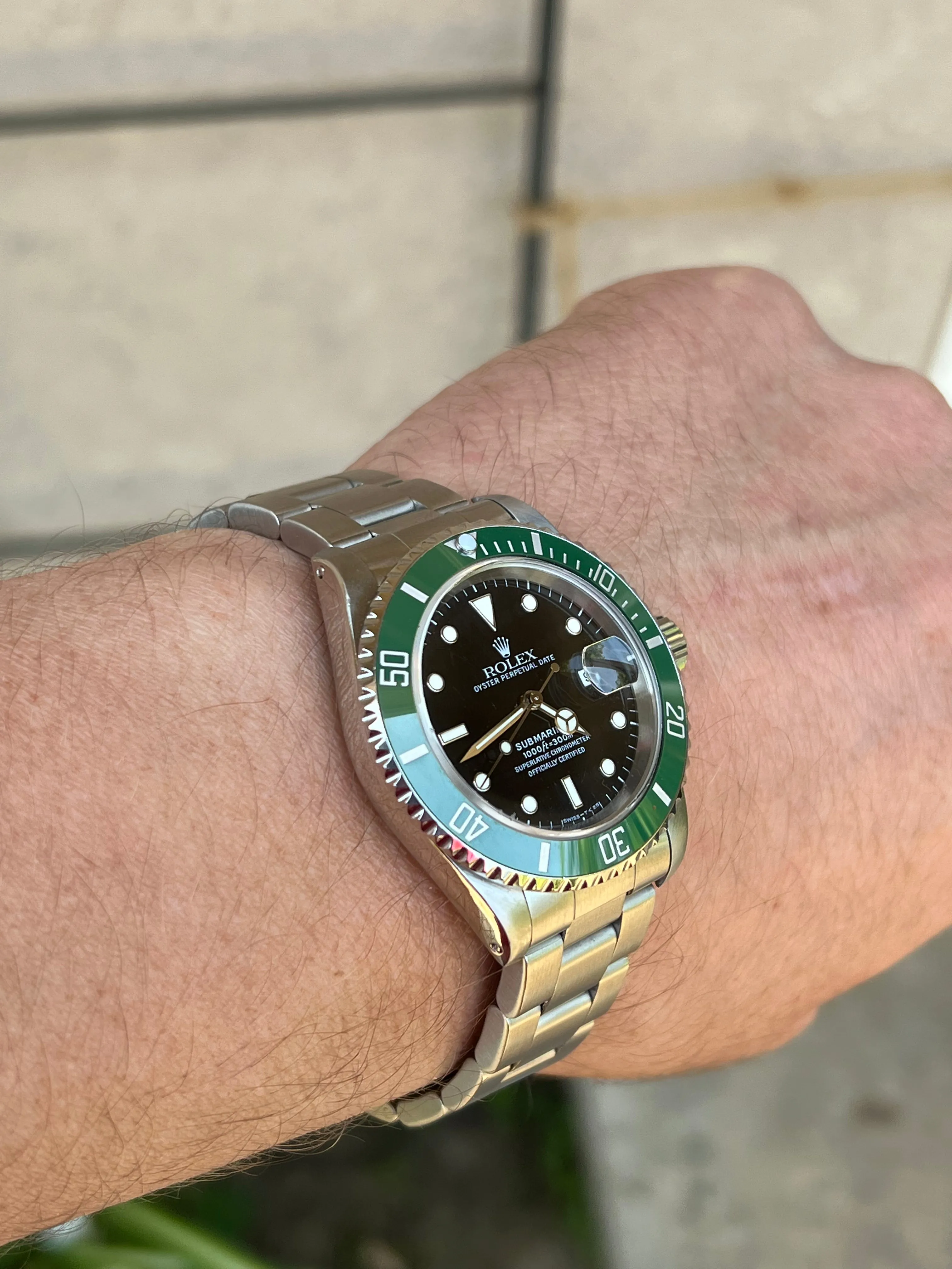 Rolex Submariner 16610 40mm Stainless Steel Men’s Watch Factory Clone Green Ceramic Bezel Insert seen on Kermit 126610LV Mint