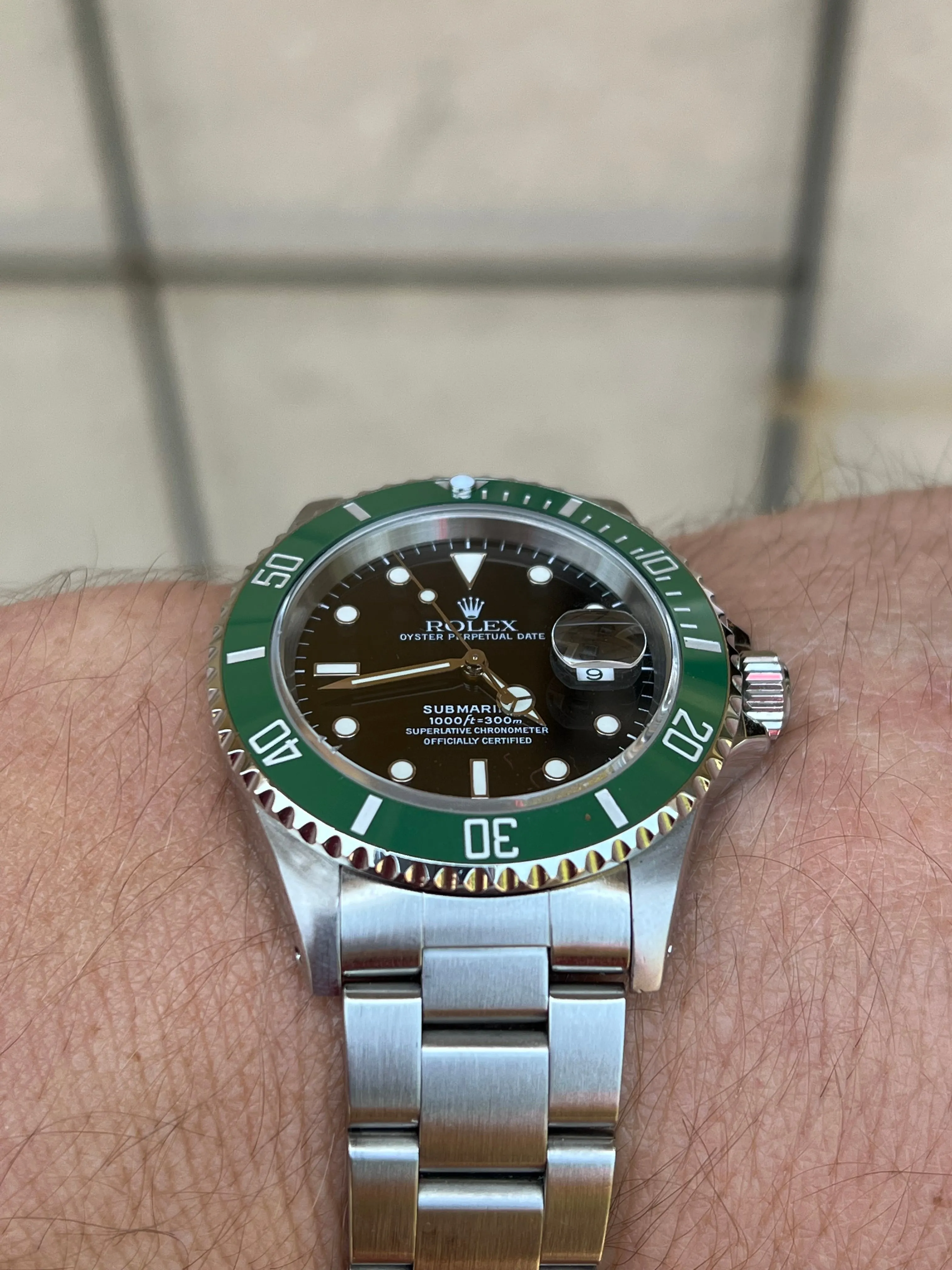 Rolex Submariner 16610 40mm Stainless Steel Men’s Watch Factory Clone Green Ceramic Bezel Insert seen on Kermit 126610LV Mint