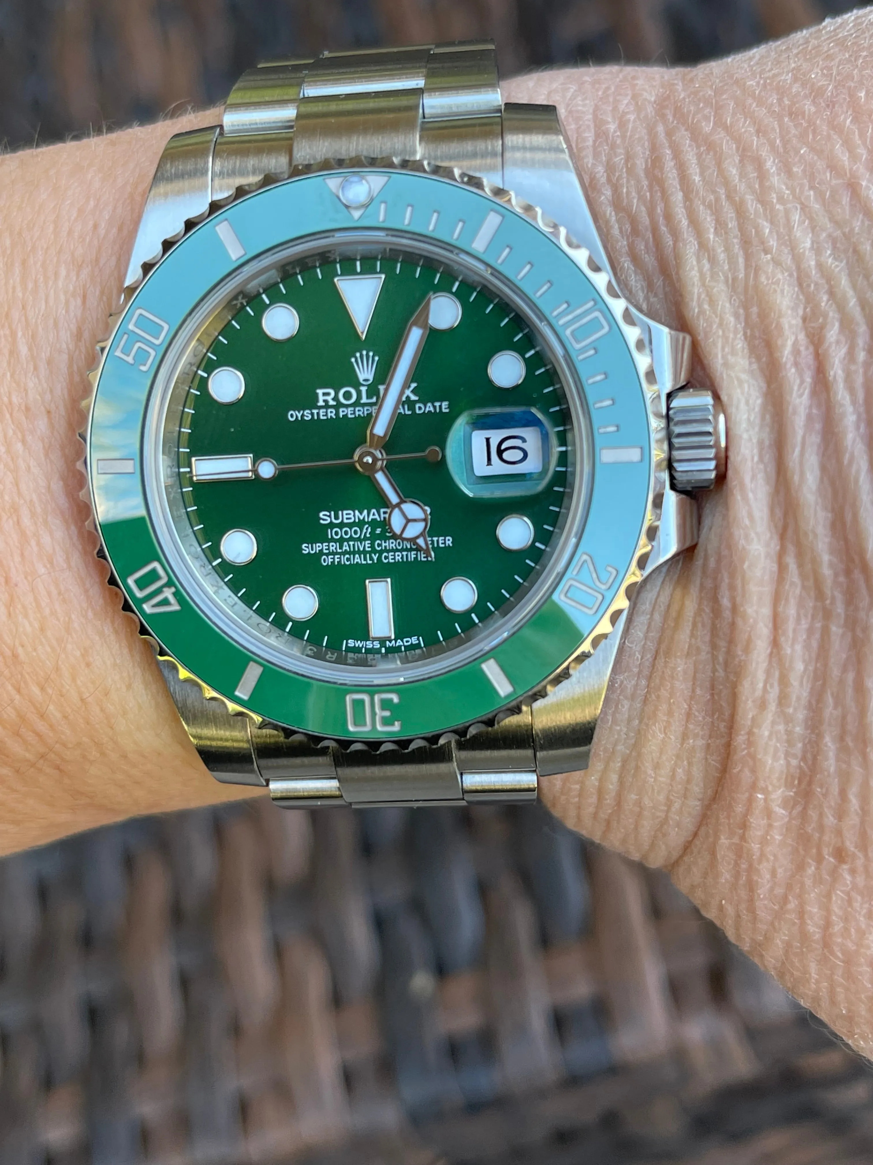 Rolex Submariner 40mm 116610 Mens Stainless Steel Watch Hulk Custom Factory Clone Green Ceramic Bezel Insert Refinished Green Dial Mint