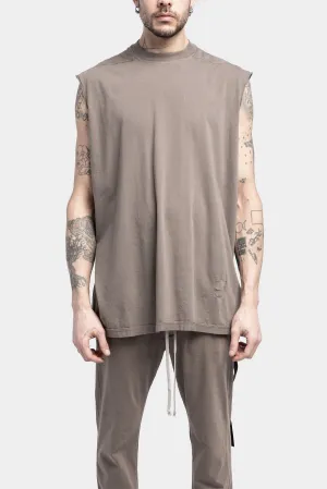 Tarp tee, Dust