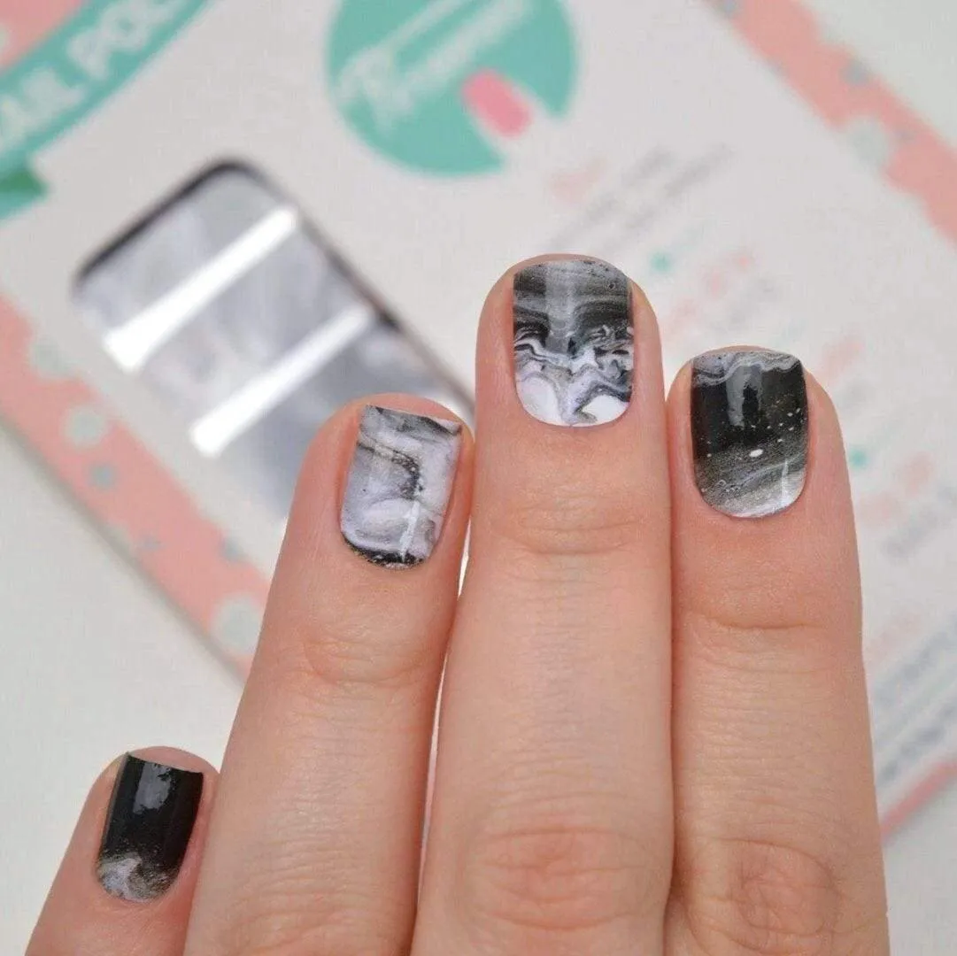 Waves | Nail Polish Wrap