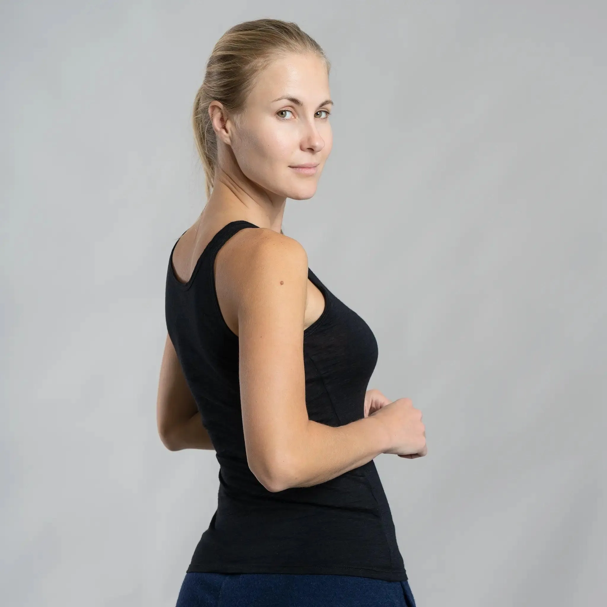 Women's Alpaca Wool Tank Top: 160 Ultralight