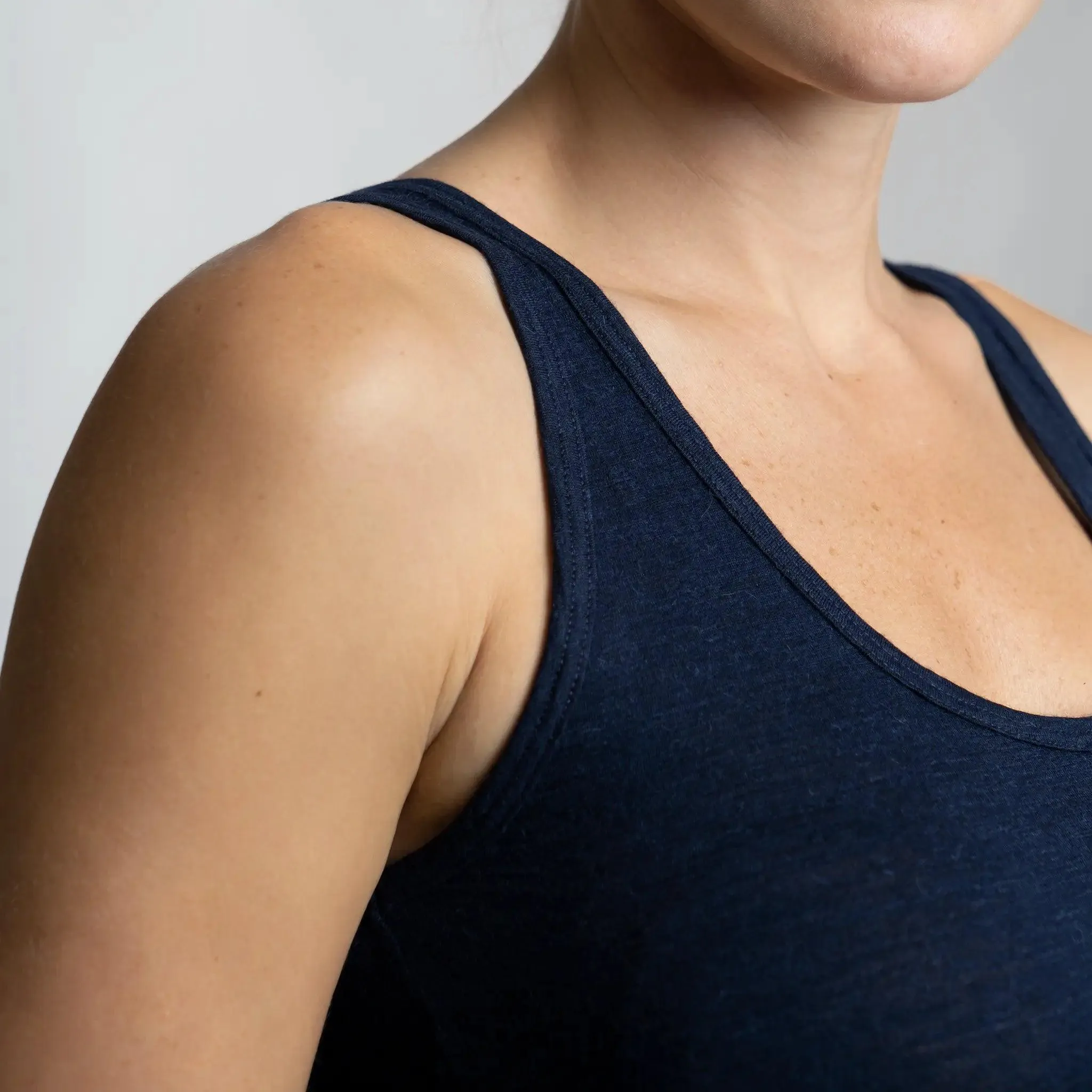 Women's Alpaca Wool Tank Top: 160 Ultralight